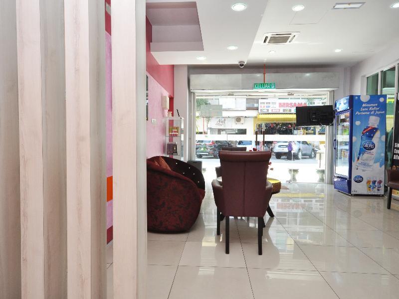 Ada Hotel & Apartment Kuala Terengganu Extérieur photo