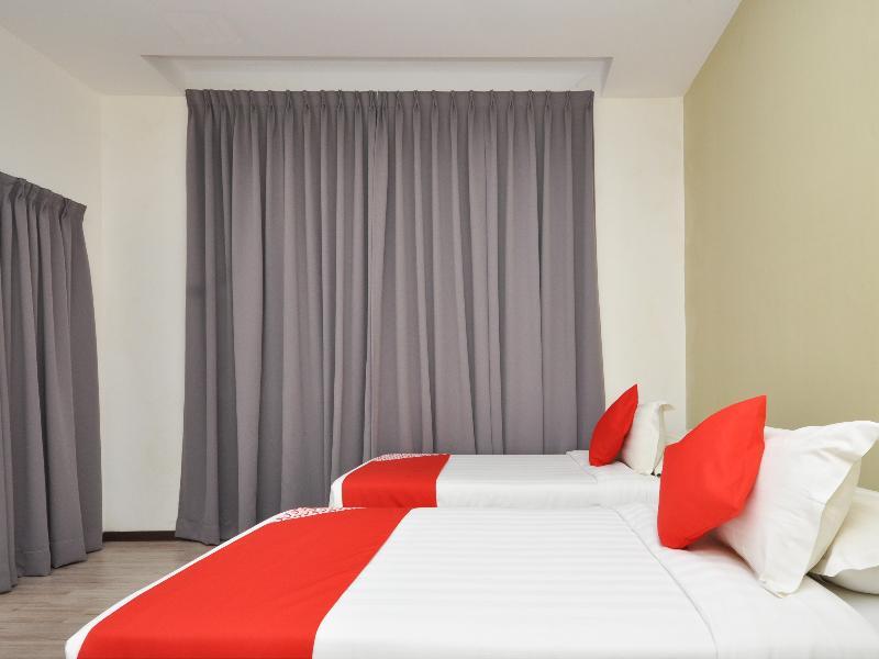 Ada Hotel & Apartment Kuala Terengganu Extérieur photo